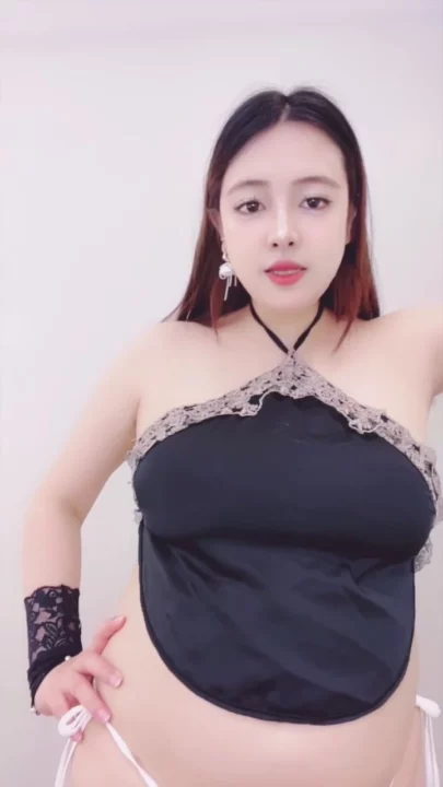 Screenshot 12 from Lesbian Stockings Lingerie POV — Linlin and Sister Tag-Team in Chinese Amateur