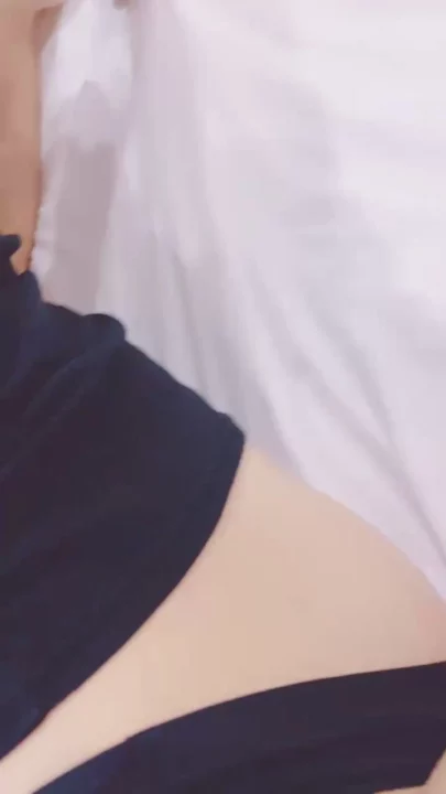 Screenshot 5 from Lili FC2 Amateur Solo — Bedroom Lingerie Masturbation Showcase