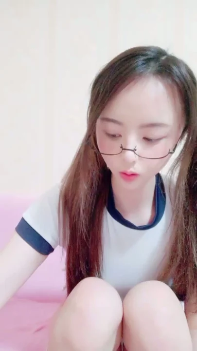 Screenshot 8 from Lulu Aficionada China POV — Paja con Dildo en Uniforme Escolar