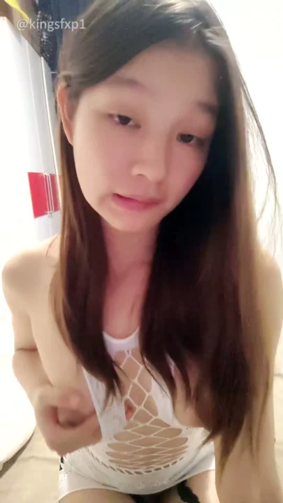 Screenshot 7 from Lulu Chinese Solo Masturbation — Lingerie and Black Stockings Self-Play