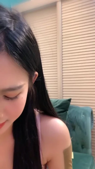 10번 스크린샷, Mingming FC2 Amateur Solo — Petite Lingerie POV Masturbation with Face Reveal에서 캡처됨
