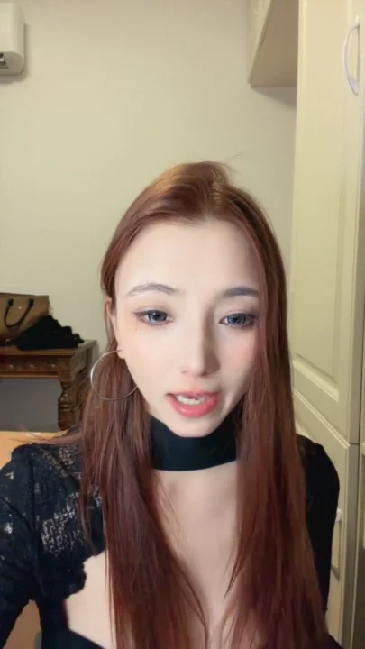 Screenshot 18 from Niuniu Tự Sướng POV Quyến Rũ — Em Á Châu Nhỏ Nhắn Khoe Hàng Trong Áo Choàng Mềm Mại