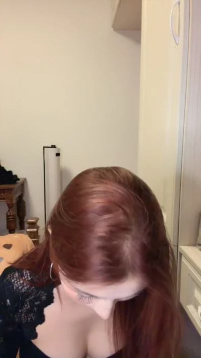 Screenshot 22 from Niuniu Tự Sướng POV Quyến Rũ — Em Á Châu Nhỏ Nhắn Khoe Hàng Trong Áo Choàng Mềm Mại