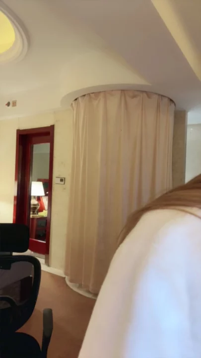 Screenshot 25 from Niuniu Tự Sướng POV Quyến Rũ — Em Á Châu Nhỏ Nhắn Khoe Hàng Trong Áo Choàng Mềm Mại