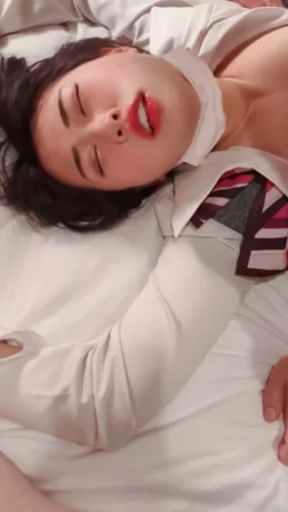 Screenshot 15 from 很可爱的酒店客房实习服务生御园，制服OL肉丝，偷拍裙底 强奸轮奸，喊破喉咙也没人来救你的