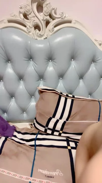 Screenshot 11 from Em Châu Á Nhỏ Nhắn Tự Sướng POV — Lồn Trọc Bị Nghịch Ngón Trong Cảnh Quay Lén Phòng Ngủ