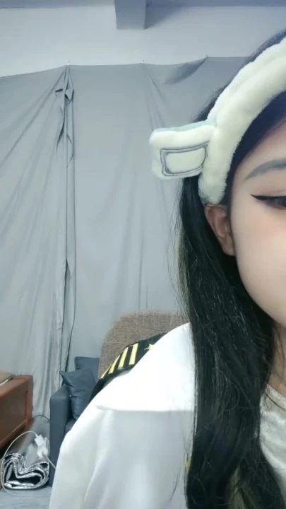 Screenshot 1 from Petite Asian POV Uncensored — Cat-Ear Solo Posing and Nude Spread