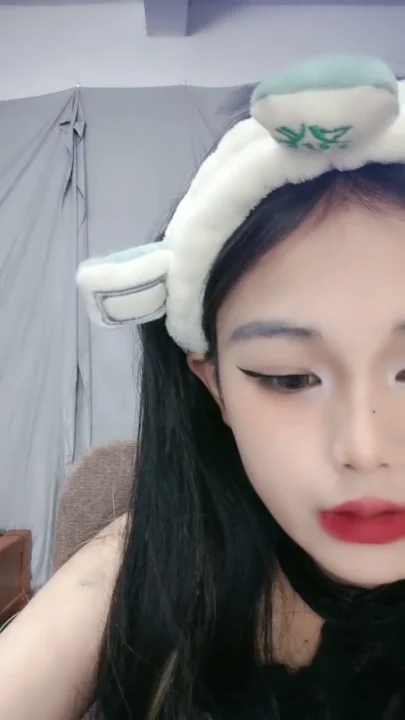 Screenshot 7 from Petite Asian POV Uncensored — Cat-Ear Solo Posing and Nude Spread