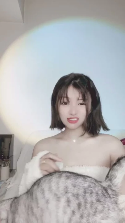 Screenshot 10 from Petite Asian Solo Tease — Softcore Lingerie Posing in JAV Style