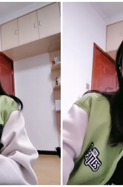 Screenshot 17 aus Petite Asiatin solo am Teasen — Varsity-Jacke und verführerische Posen im Studentenzimmer