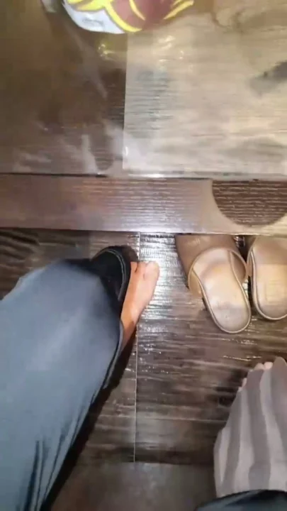 POV 巨乳素人美女 — 剃毛まんこ＆顔出しで大胆プレイ のスクリーンショット 18