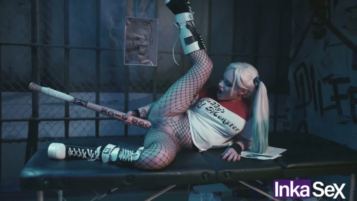 Screenshot 14 from POV Blowjob — Doudou in Harley Quinn Costume Gets Facial