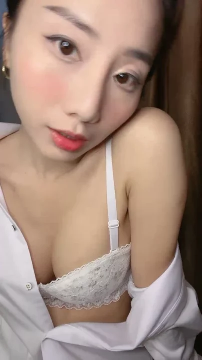【POV完全無修正】黒タイツの小柄なアジアンがフェラから生中出しまでご奉仕！[FC2-PPV-1234567] のスクリーンショット 4
