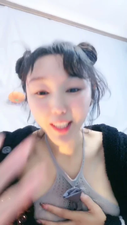 Screenshot 9 from Ranxi Chinese Livestream Solo — Twin Buns Lingerie Masturbation Scene