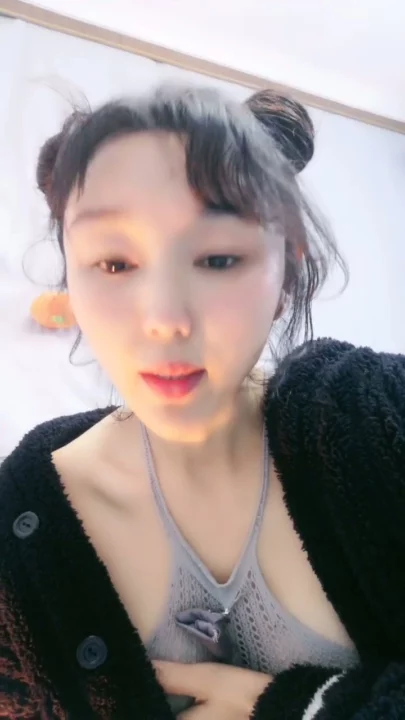 Screenshot 10 from Ranxi Chinese Livestream Solo — Twin Buns Lingerie Masturbation Scene