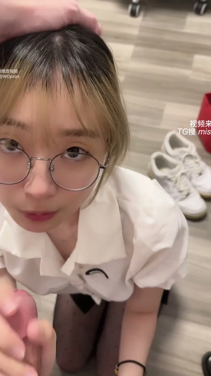 Play video: Shanshan Japanese POV Blowjob — Glasses Girl Leaked Anal Scene [FC2-PPV]