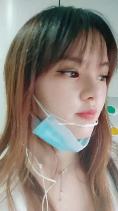 Screenshot 14 from Shy Japanese Amateur Solo Tease — School Uniform Face Shown