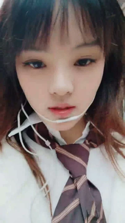 Screenshot 8 from Shy Japanese Amateur Solo Tease — School Uniform Face Shown