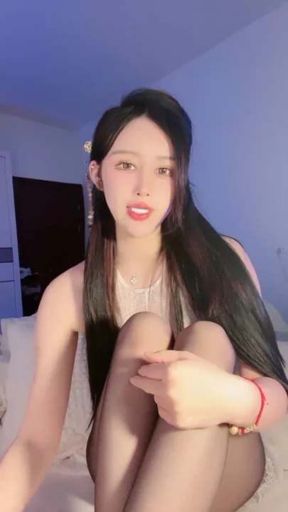 Screenshot 4 from Solo Asian Japanese Chinese — Black Stockings Lingerie Masturbation