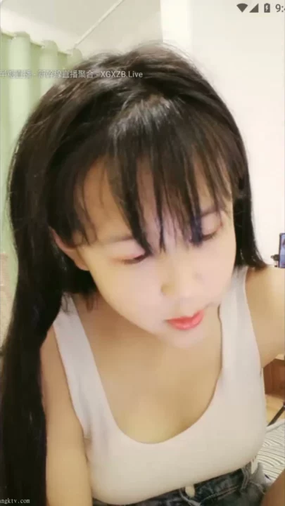 Screenshot 18 from Thủ Dâm Một Mình Châu Á — Em Gái Trung Quốc Nhỏ Nhắn Trên Ghế Sofa Da