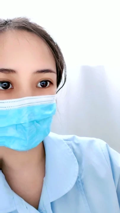 Screenshot 20 aus Asiatische Krankenschwester solo im Outfit — Unterwäsche und Verführung