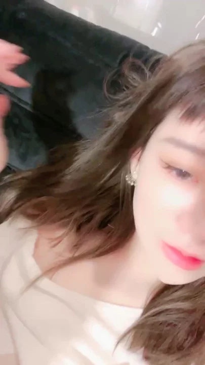 Screenshot 9 from 솔로 링거리 검은 스타킹 쇼 — 귀여운 아가씨의 말끔한 보지