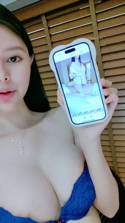 Screenshot 19 from Thủ Dâm POV Không Che — Em Á Đông Vòng 3 Khủng Diện Đồ Lót Đen