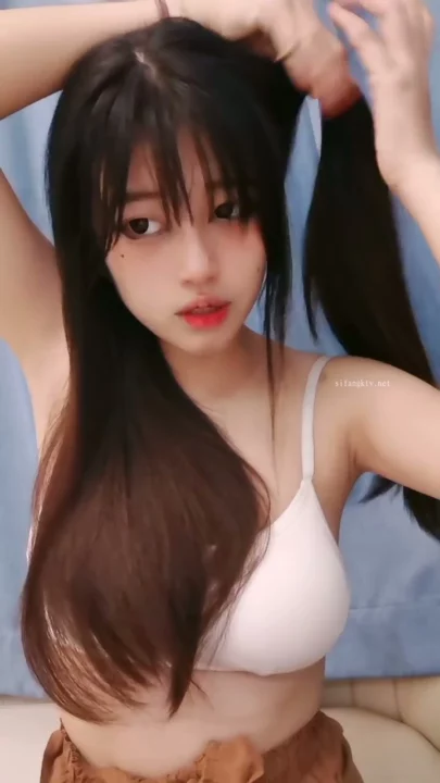 Screenshot 3 from Wenwen Japanese Amateur Solo — Cute Headbands and Face-Shown Masturbation