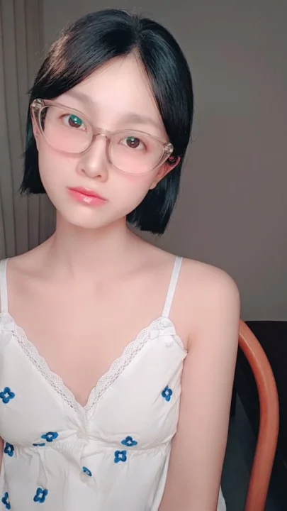 Xiao Japanese Solo Masturbation — Gap Moe Glasses Tease in Lingerie