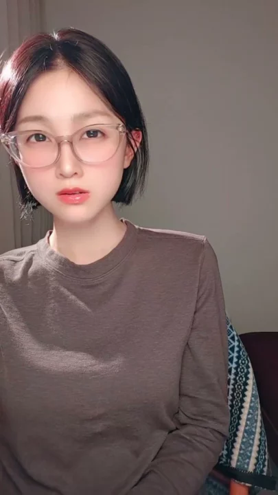 Screenshot 21 from Xiao Japanese Solo Masturbation — Gap Moe Glasses Tease in Lingerie