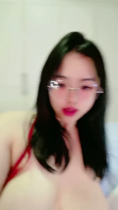 Screenshot 6 from Yueyue Solo Lingerie Masturbation — Big Tits and Fishnet Stockings Showcase