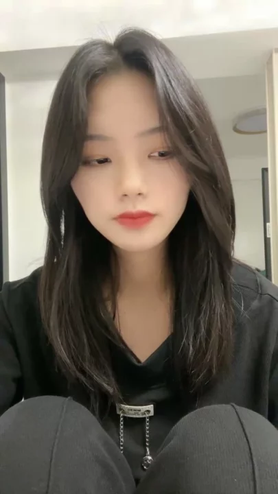 Screenshot 6 from Yuxin Chinese POV Lingerie Masturbation — Face-Shown Solo with Dildo and Blindfold