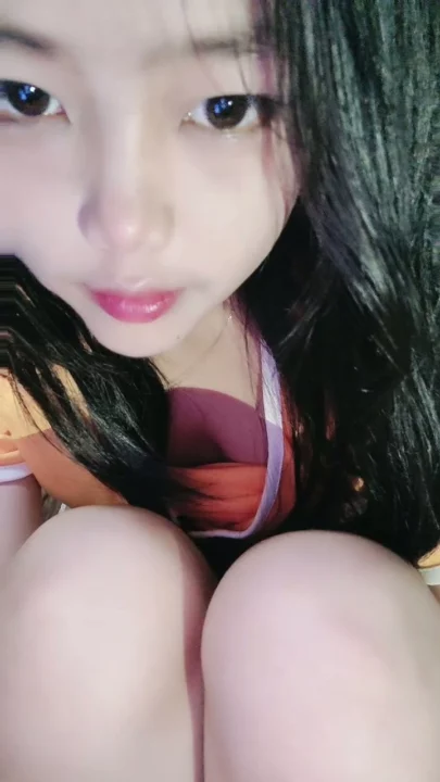 Screenshot 13 from Yuyu Chinese Livestream Nghiệp Dư Quay Từ Góc Nhìn Người Thứ Nhất — Em Gái Nhỏ Nhắn Khoe Mặt Tự Sướng Một Mình Với Đồ Chơi