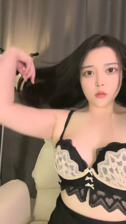 Screenshot 12 from Yuyu Chinese POV Uncensored — Leopard Lingerie and Dildo Play in Hotel