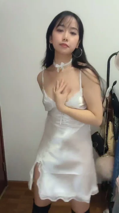 Screenshot 12 from Yuyu FC2 Amateur POV — Chơi Đồ Chơi với Tất Đen [FC2-PPV]